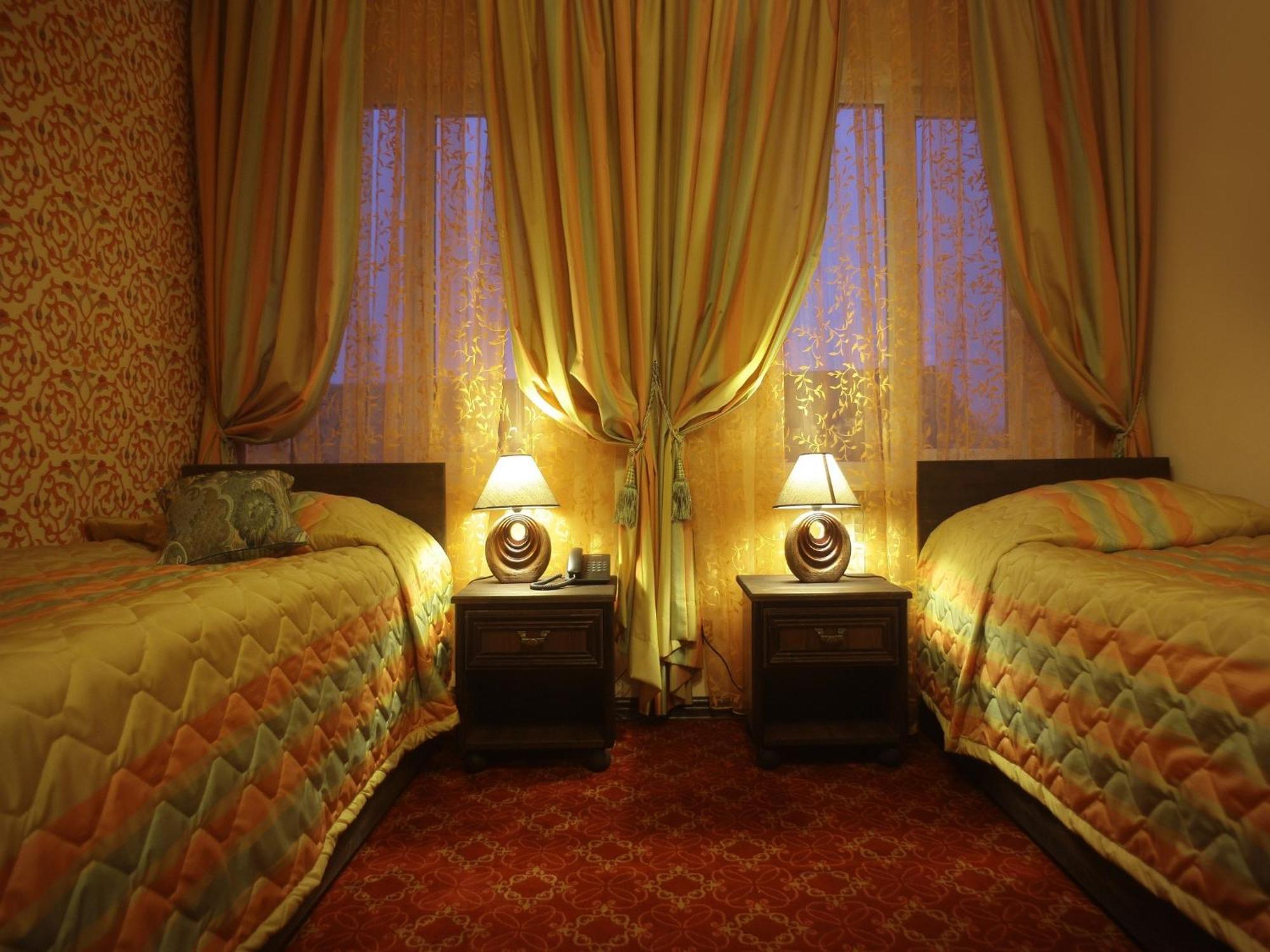 Hotel Kilikiya Uzjhorod Rom bilde