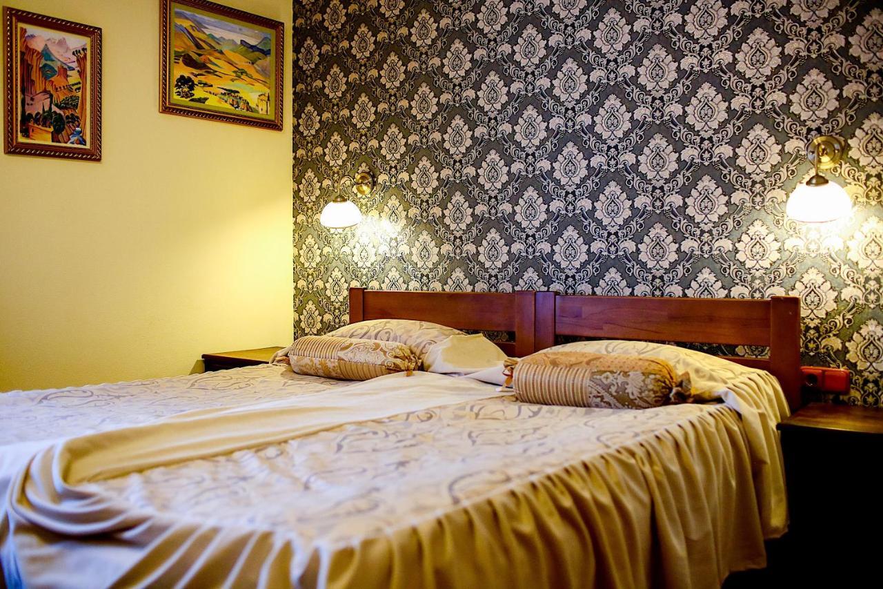 Hotel Kilikiya Uzjhorod Eksteriør bilde